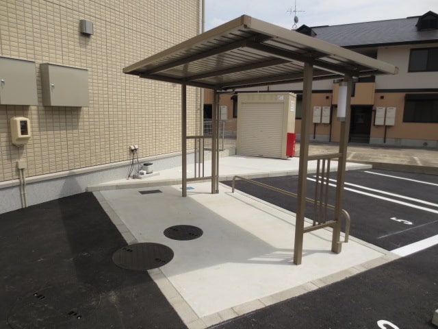 駐輪場 ル・レーヴ