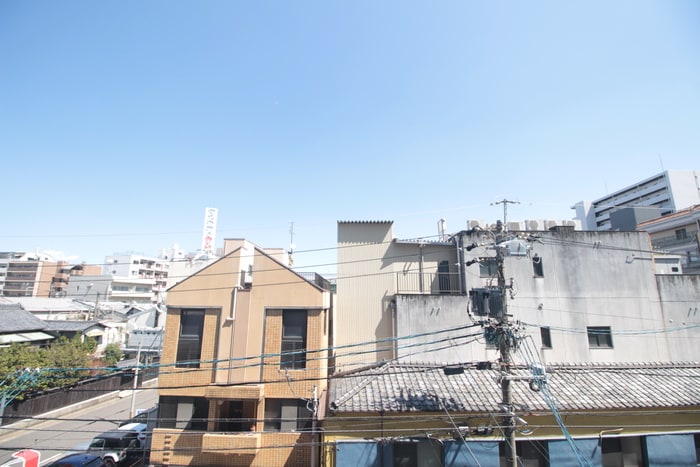 室内からの展望 ノイエシュトラッセ山木田ビル