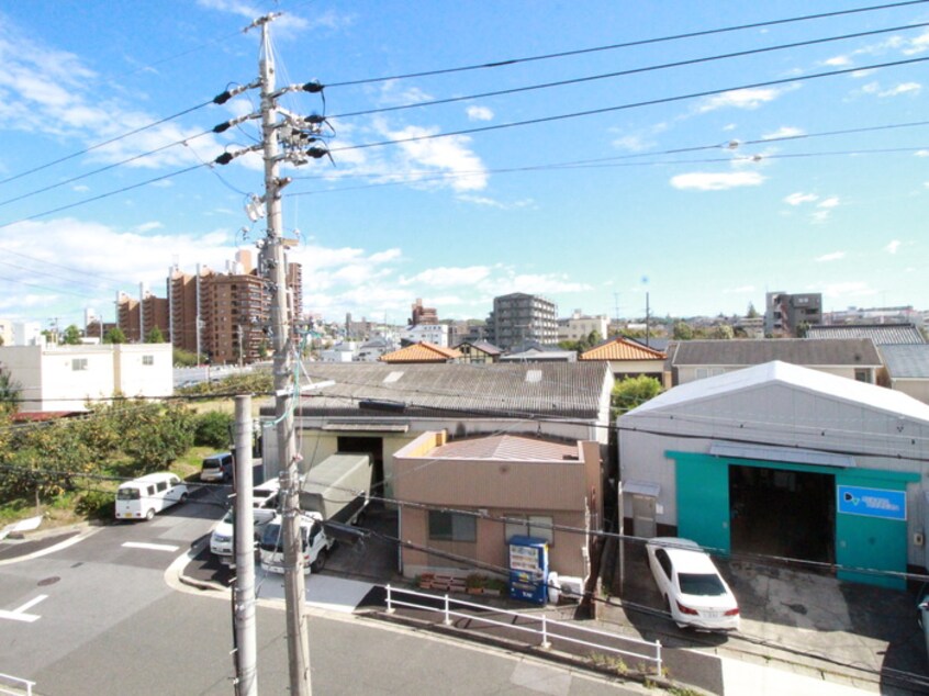 室内からの展望 ドエル植田山