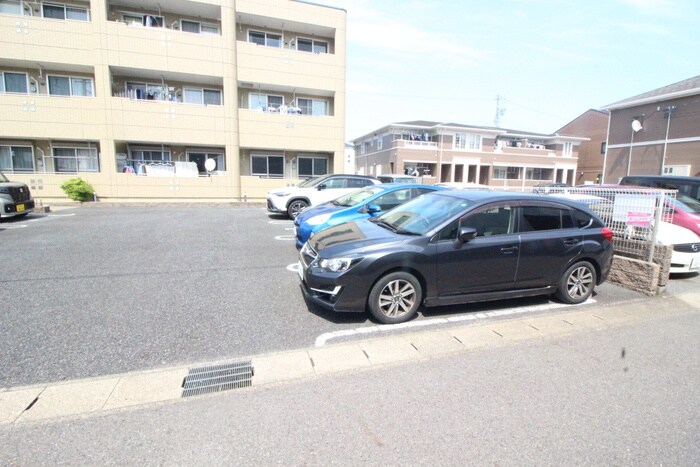 駐車場 ラフィン