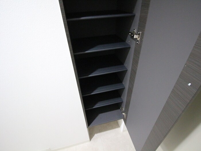 靴箱 リベルティア