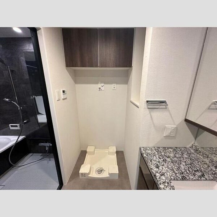 洗濯機置場 プラウドタワー名古屋錦(1107)