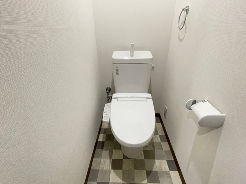 トイレ ユーハイツ三和Ⅲ
