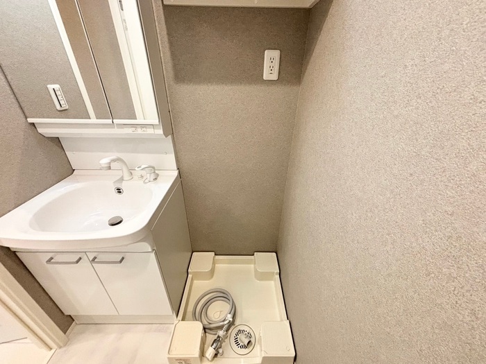 洗濯機置場 SELENITE刈谷