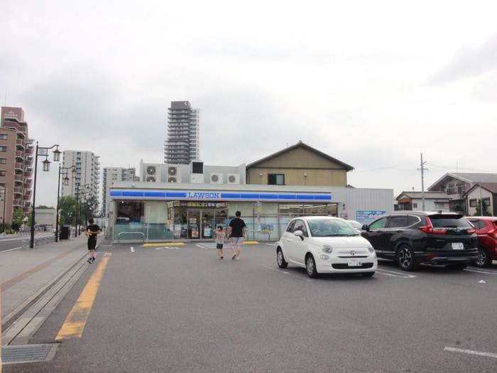 ローソン(コンビニ)まで115m SELENITE刈谷
