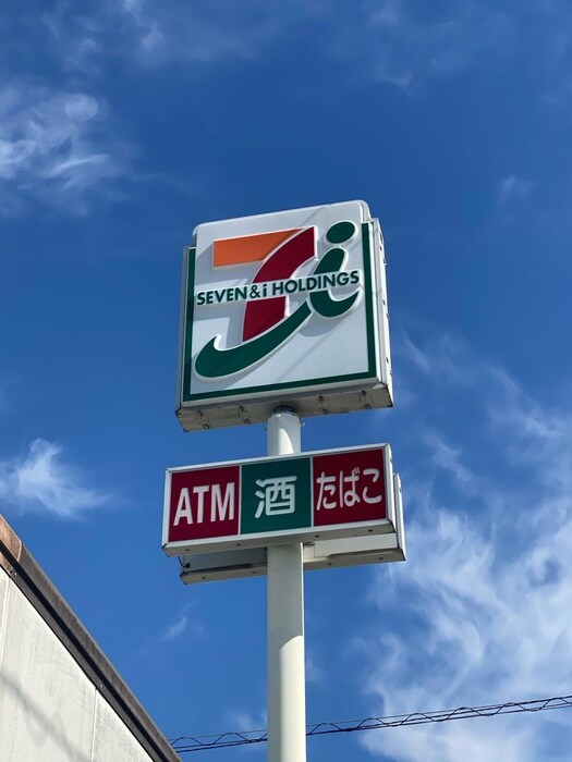 セブンイレブン(コンビニ)まで209m ボヌールＳ安城