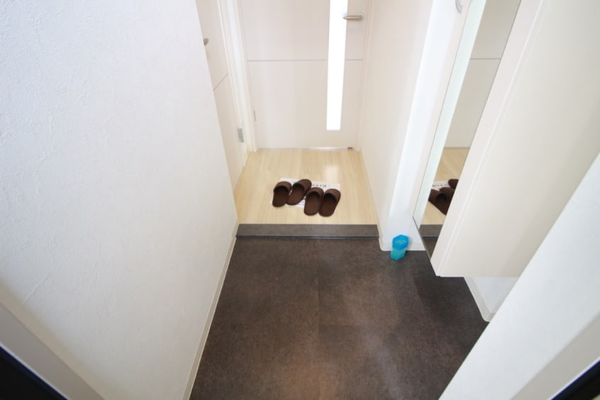 玄関 ポルタニグラ大須