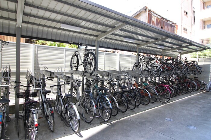 駐輪場 RIDGE堀田