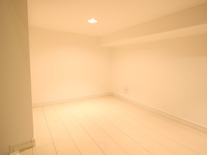 ロフト Celeste五女子