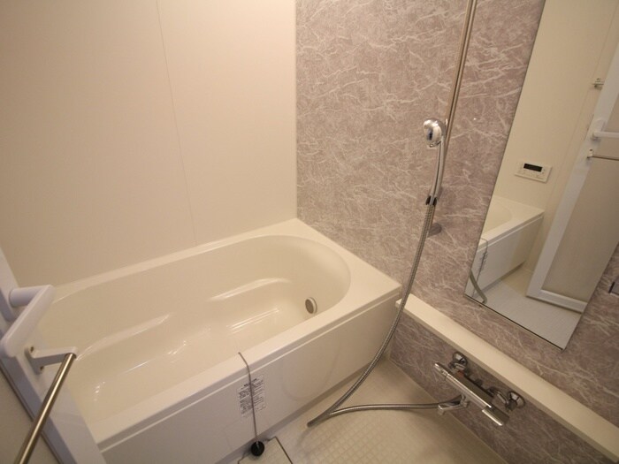 バス／シャワールーム等 メイボーテセラ