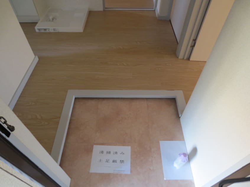 玄関 柏原農住団地Ｔ棟