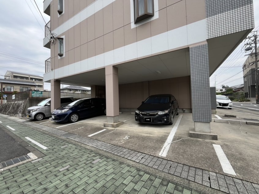 駐車場 ユ－キパレス緑