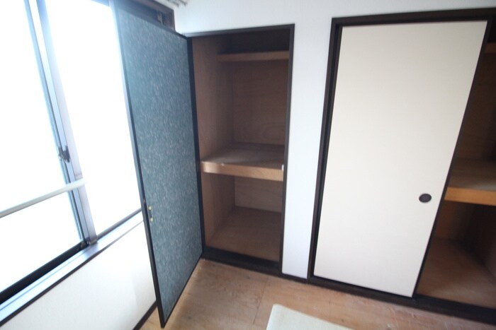 収納 サンリバーＡ