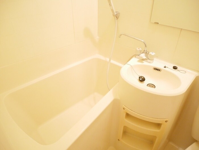 バス／シャワールーム等 畑江ロイヤルハイツ