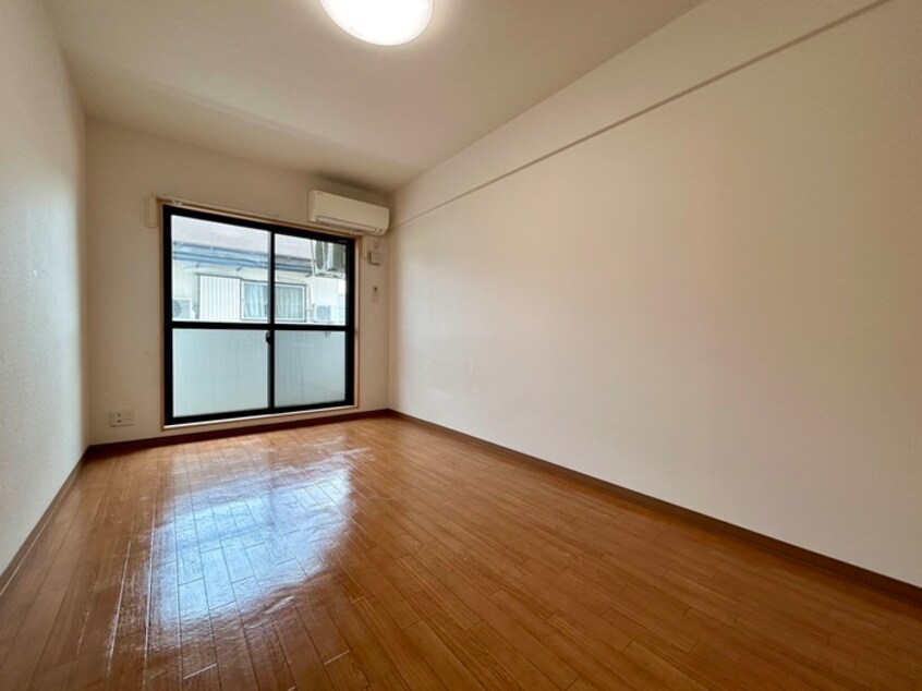 居室 A.City守山元郷