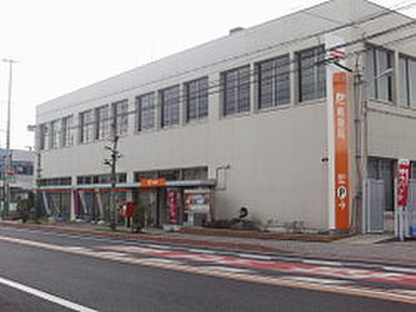 瀬戸郵便局(郵便局)まで650m 風見乃郷