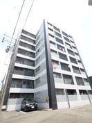 マンション緑黒石Ｃ棟の外観