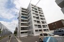 マンション緑黒石Ｃ棟の外観