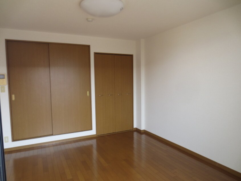 居室 アム－ルグリシ－ヌ