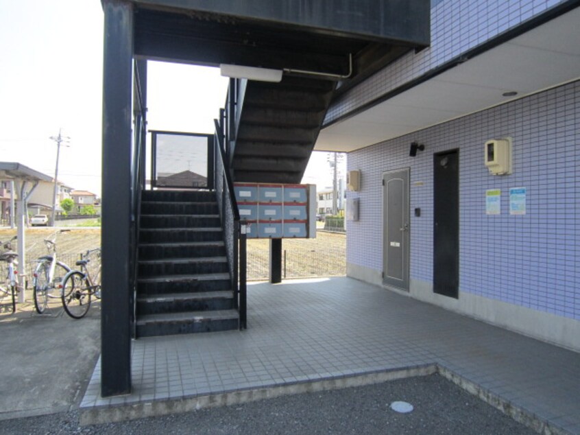 エントランス部分 アム－ルグリシ－ヌ