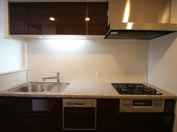 キッチン ﾌﾟﾚﾐｽﾄ泉ﾚｼﾞﾃﾞﾝｽ（D-1704）