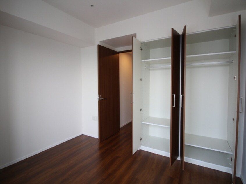 居室 ﾌﾟﾚﾐｽﾄ泉ﾚｼﾞﾃﾞﾝｽ（D-1704）