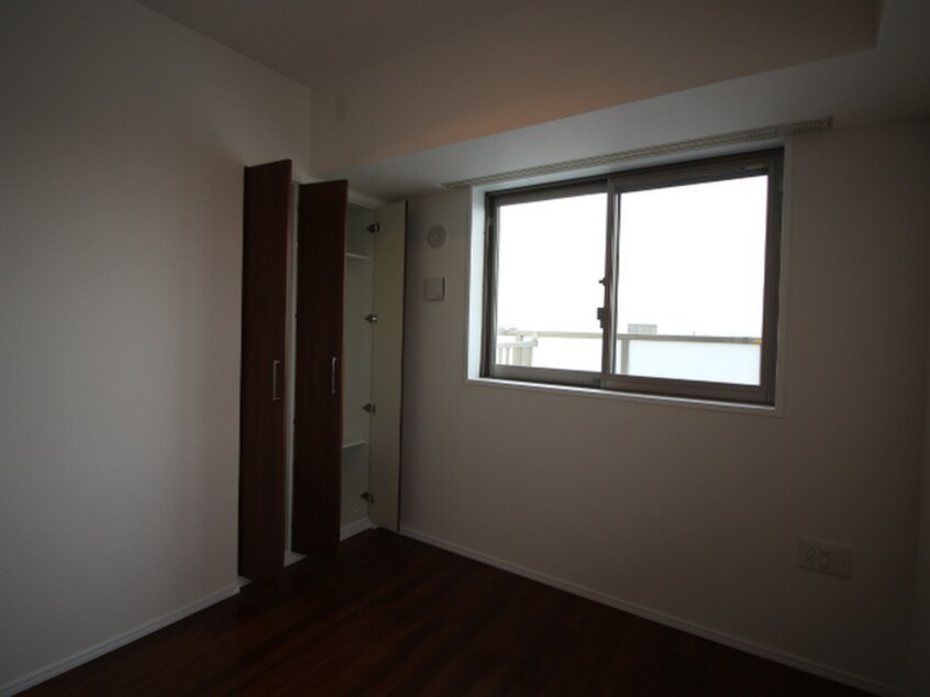 居室 ﾌﾟﾚﾐｽﾄ泉ﾚｼﾞﾃﾞﾝｽ（D-1704）