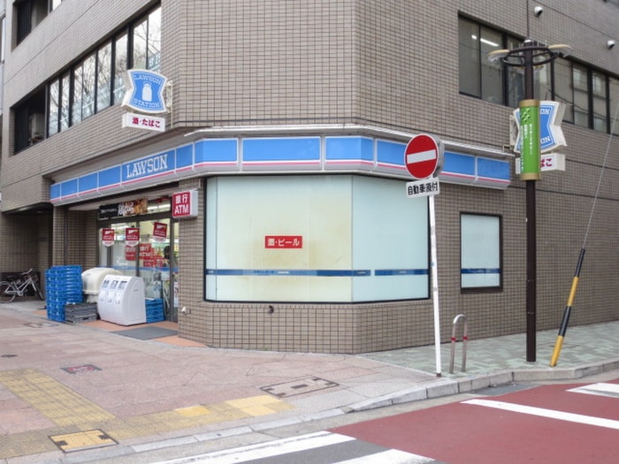 ローソン　栄5丁目店(コンビニ)まで5m プロビデンス栄