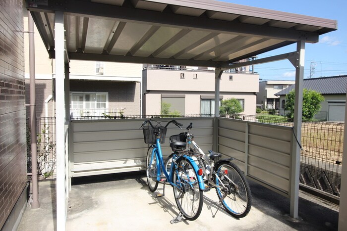 駐輪場 パークヒルサカイＢ