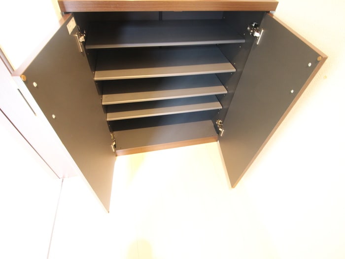 靴箱 ルーミナスタウン　1号棟