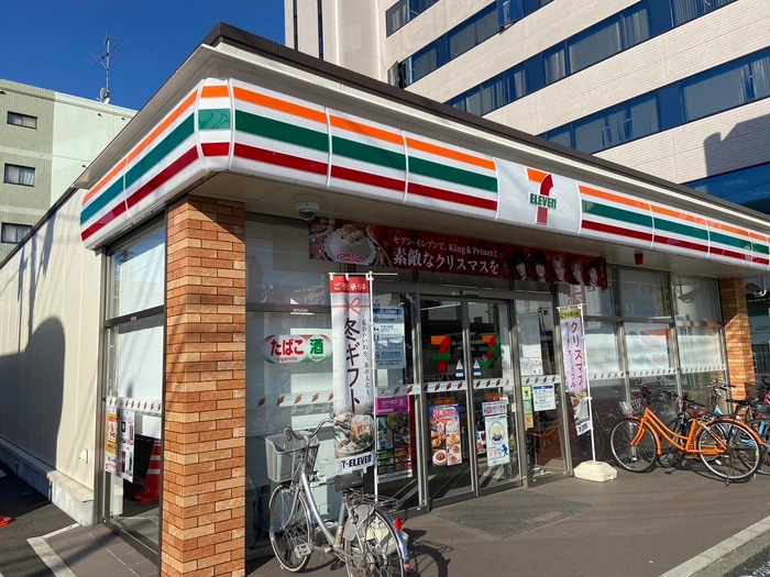 セブン-イレブン 名古屋中村公園駅前店(コンビニ)まで160m エクラージュМ