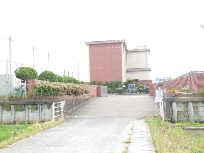 蟹江町立蟹江北中学校(中学校/中等教育学校)まで2000m グレースコートⅢ