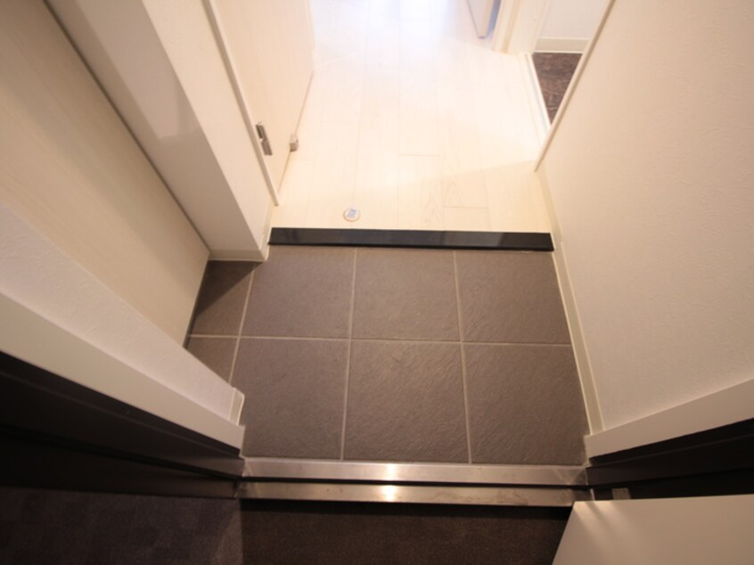 玄関 GRANDUKE東別院ｃｒｅａ