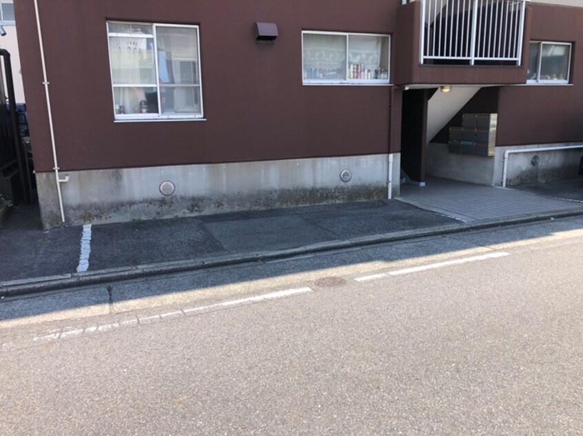 駐車場 ウィステリア矢田