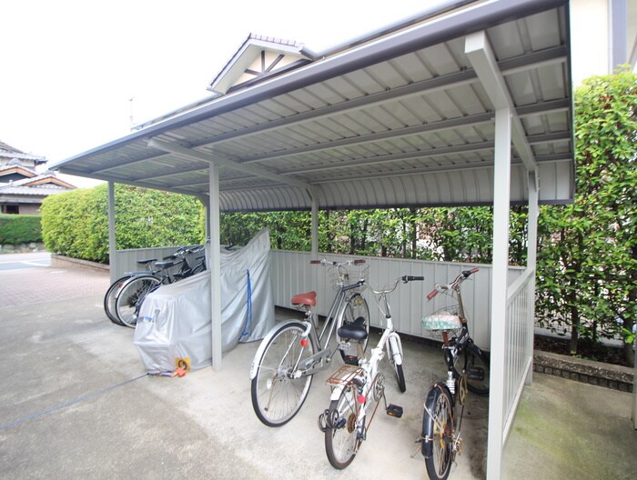 駐輪場 ファミール南山Ｂ