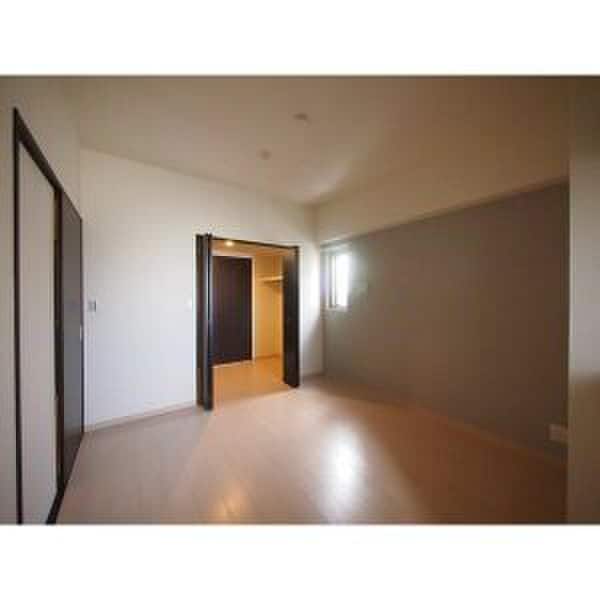 居室 オルソパール伝馬