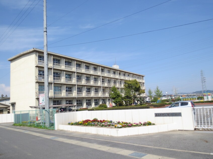 篠原小学校(小学校)まで540m ハイツ五反田