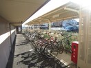 駐輪場 E-city京町