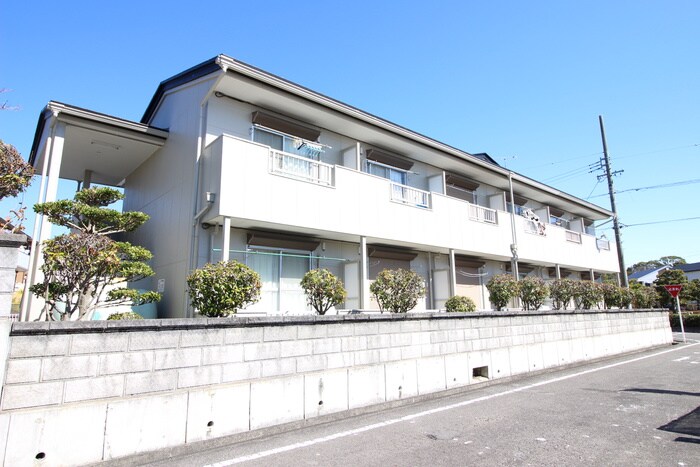 外観写真 レイク　グリ－ン三好　Ｂ棟