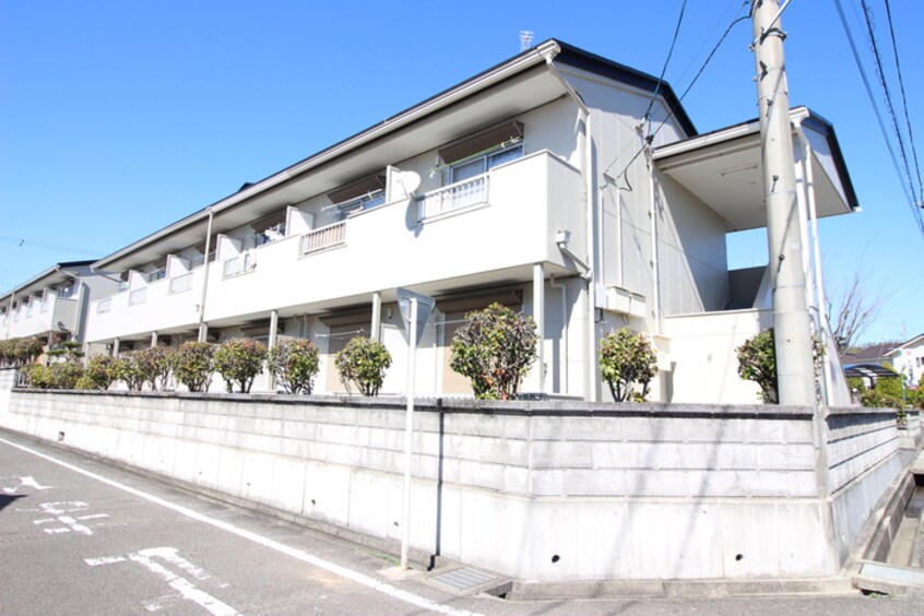 外観写真 レイク　グリ－ン三好　Ｂ棟