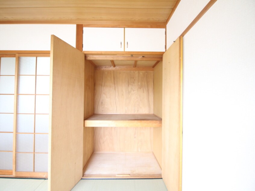 収納 レイク　グリ－ン三好　Ｂ棟