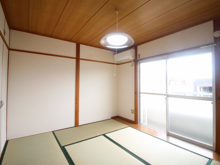 居室 レイク　グリ－ン三好　Ｂ棟