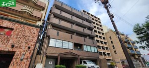 プレズントヨシダ