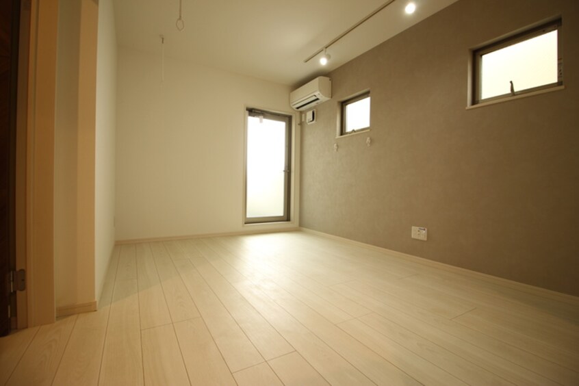 居室 Ｃｈｅｒｉｍ上飯田