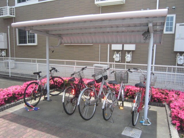 駐輪場 エステ－ト蟹田