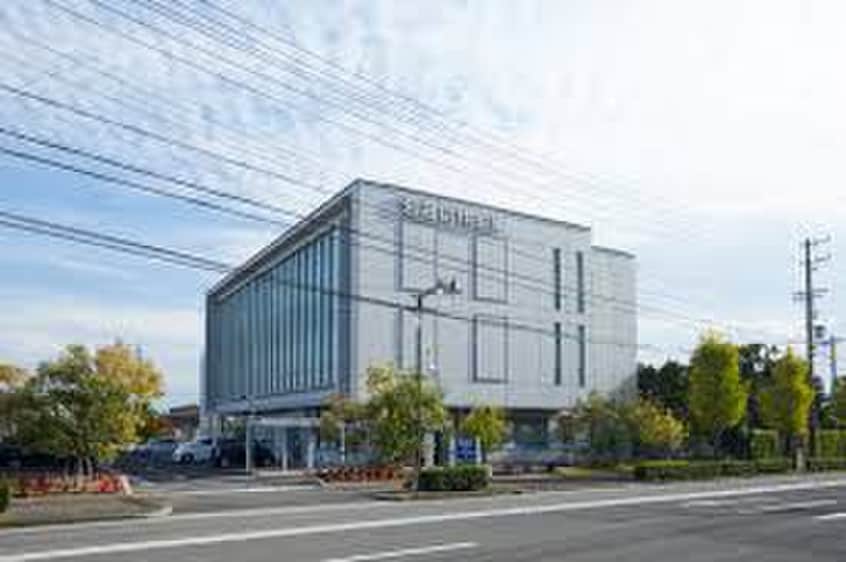 碧南信用金庫ｻﾙﾋﾞｱ支店(銀行)まで1625m ロイヤルサルビア