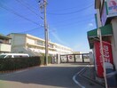 名古屋市立赤星小学校(小学校)まで462m グラフィージュ