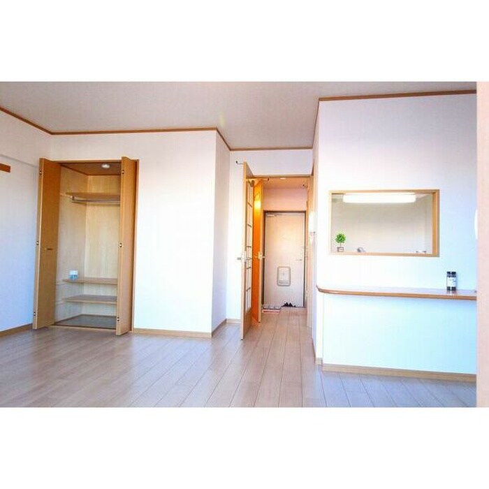 居室 プレシャス鴨付