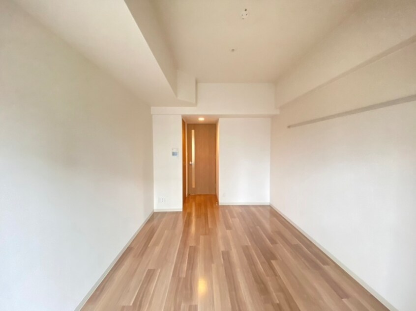 居室 プレサンスジェネ葵(208)