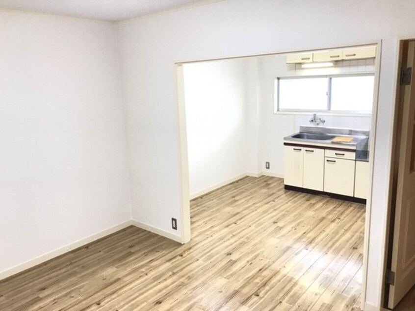 居室 ロイヤルガ－デンＫ